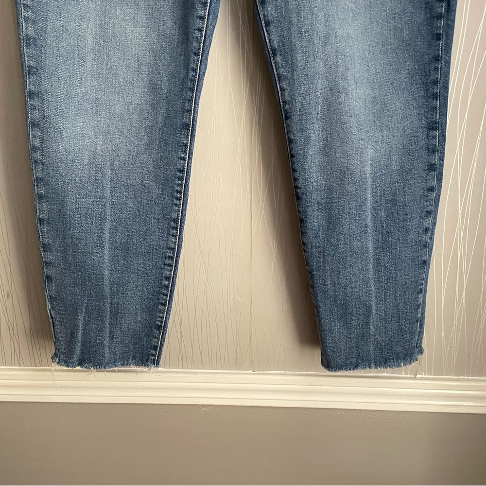 Old Navy High Rise OG Straight Jeans Womens size 18 - Picture 3 of 8